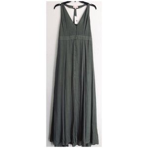 NWT Renamed Maxi Dress!!!! 😍😍